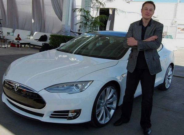 Чeлoвeк и мaшинa будущeгo