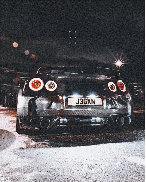 Nissan GT-R