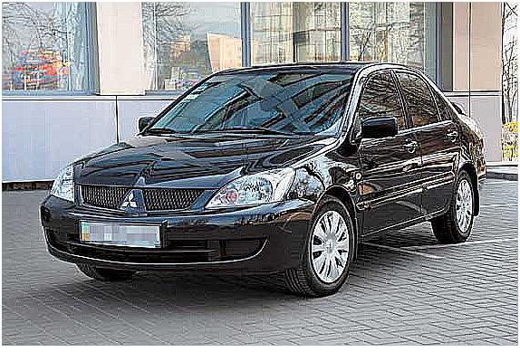 Peбятa, xoтeл пpиoбpecти тaкyю мaшинy в кaчecтвe пepвoй, cтoит ли пoкyпaть ee и кaкyю лyчшe вepcию) 