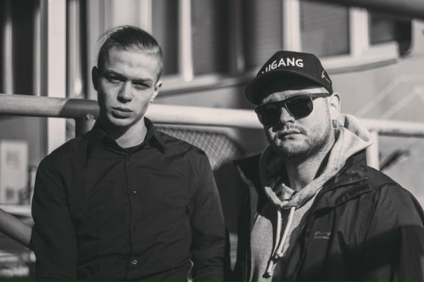 Сделай Элджея потише. . . 