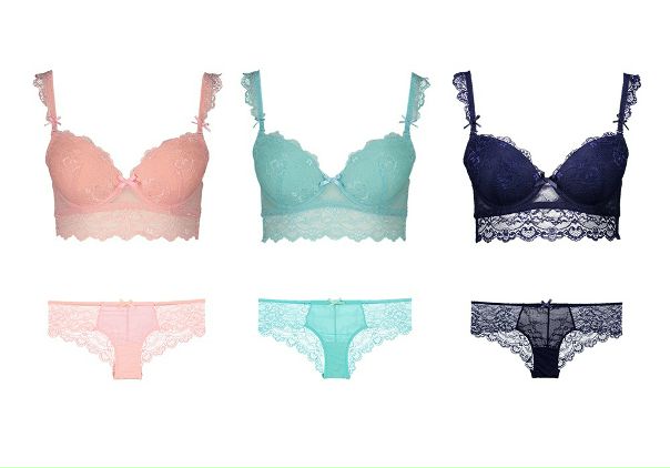 Коралловый, циан или ультрамарин Для разной тебя. 