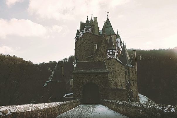 Замок Эльц, Германия