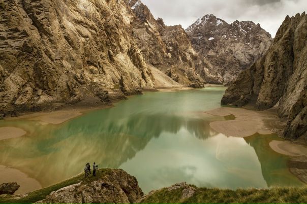 Высокогорное озеро Кёль-Суу, Кыргызстан