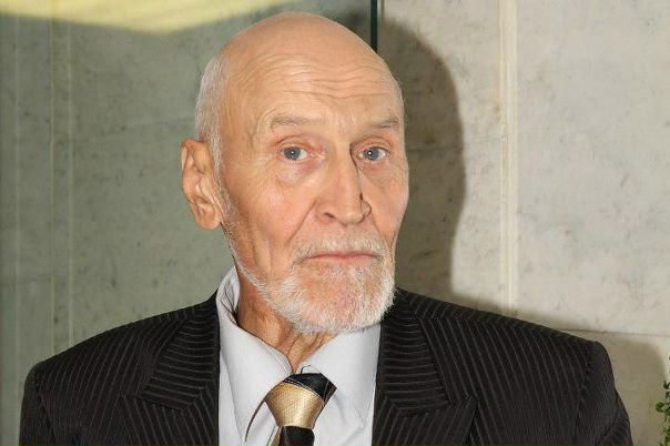 Жена Николая Дроздова рассказала, что он попал в больницу с переломом ключицы