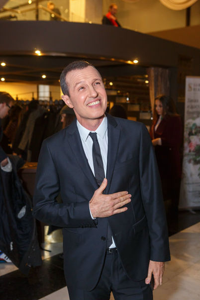 «Пропустите, Верник едет!» Игорь Верник проехал на джипе по пешеходной зоне в Москве