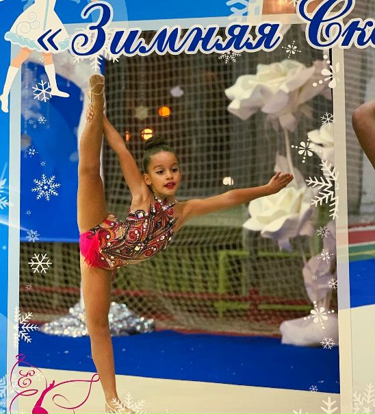 Дочки Бородиной и Самойловой покоряют художественную гимнастику 