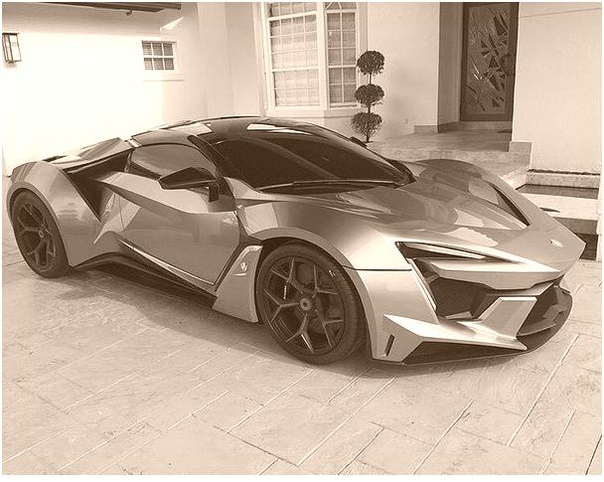 Fenyr Supersport