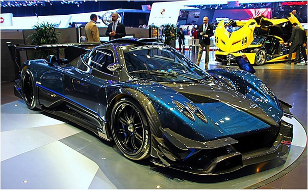 Pagani Zonda Revolution