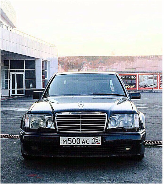 Mercedes-Benz E500 W124