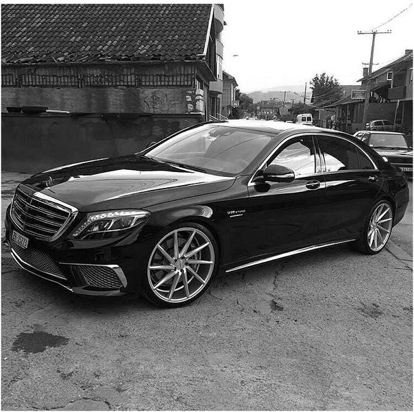 Mercedes-Benz S65 AMG