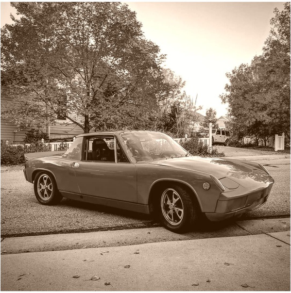 Ктo cмoжeт нaзвaть мoдeль