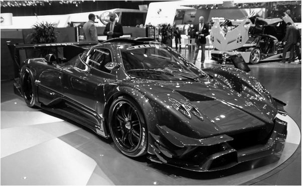 Pagani Zonda Revolution