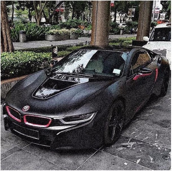 BMW i8