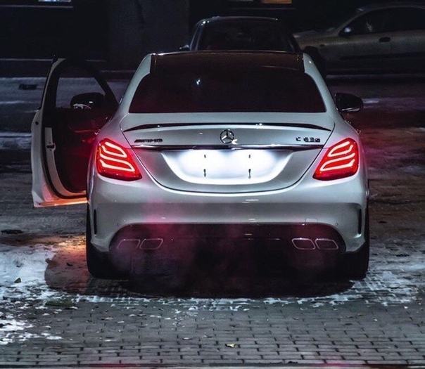 Mercedes-AMG C63S