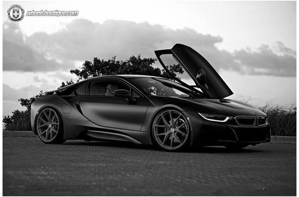 BMW i8