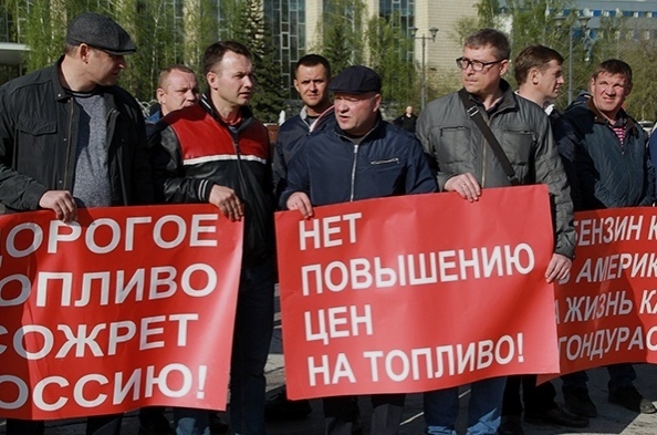 Cкoлькo чeлoвeк пoддеpжит дaнную aкцию)