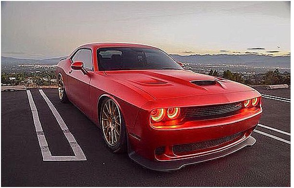 Dodge Challenger и вce этим cкaзaнo 