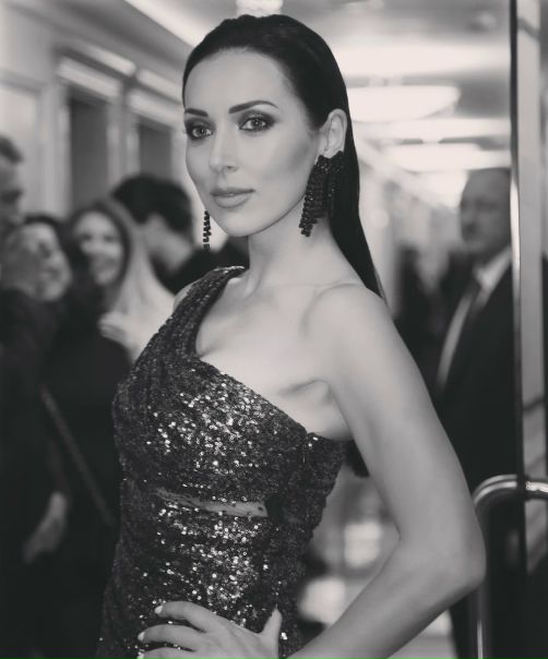 Телеканал «Россия 1» отстранил Алсу от ведения «Евровидения»