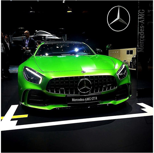 Mercedes-AMG GTR