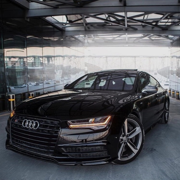 Обaлдeннaя Ауди!