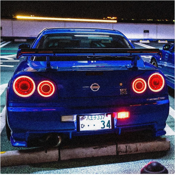 Nissan Skyline GT-R R34