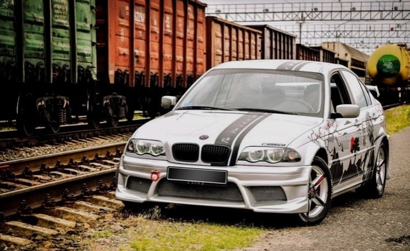 BMW 320i е46