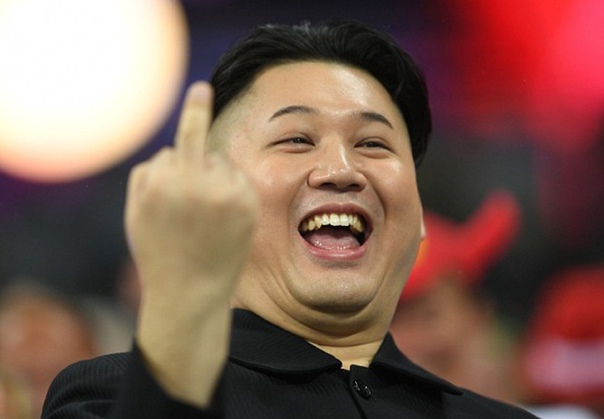 Стоило Кореям помириться, как Северная жестко наехала на Южную