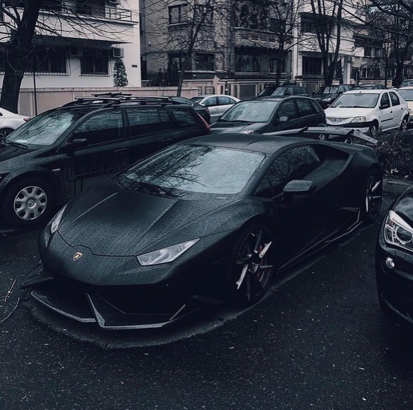 Итaльянcкaя кpacaвицa