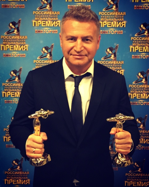 В Кремлевском Дворце прошла церемония вручения национальной музыкальной премии «Виктория» В Кремлевском Дворце прошла церемония вручения национальной музыкальной премии «Виктория»